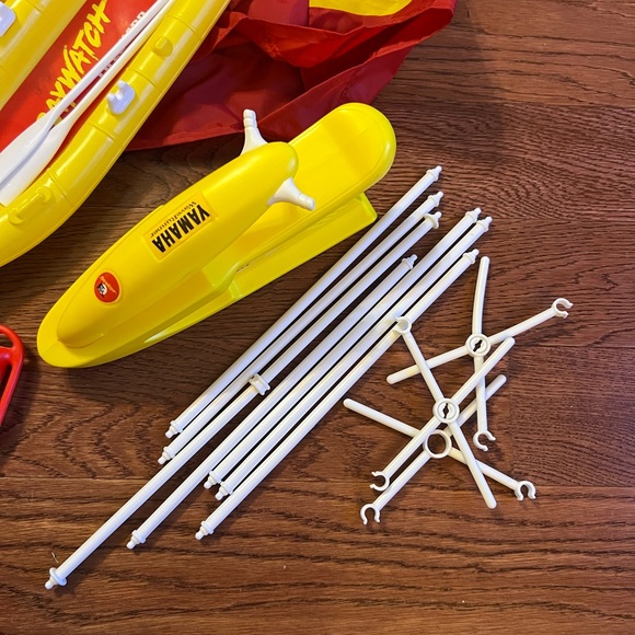 Rare Vintage Baywatch Barbie Rescue Station Playset - Picture 4 of 5